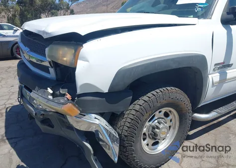 2003 Chevrolet Silverado 2500Hd Ls z USA, uszkodzony, nr VIN 1GCHK29173E152224